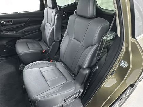 New 2026 Subaru Ascent Limited image 12