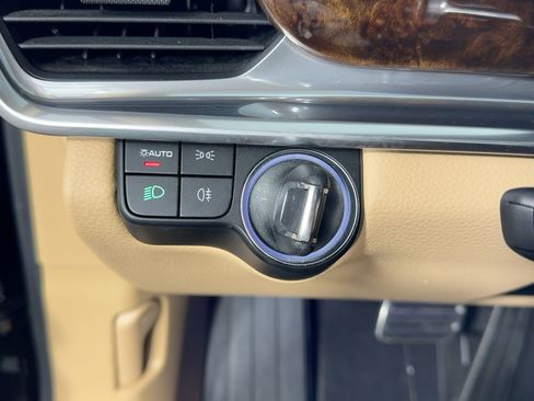 Certified 2023 Porsche Panamera 4 image 26