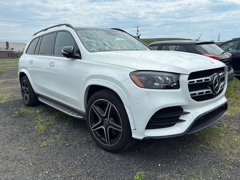 Used 2022 Mercedes-Benz GLS 450 4MATIC image 3