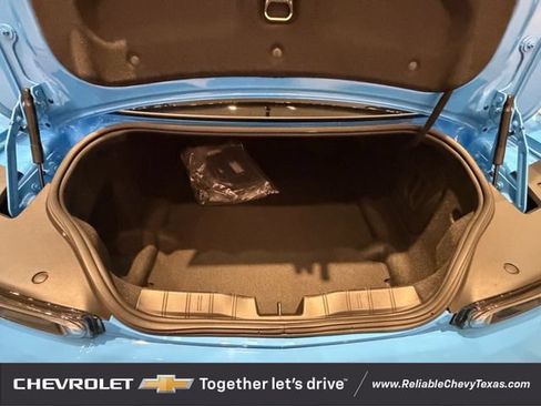 Used 2023 Chevrolet Camaro ZL1 RWD image 33