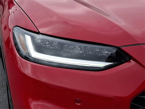 Certified 2025 Honda HR-V EX-L image 9