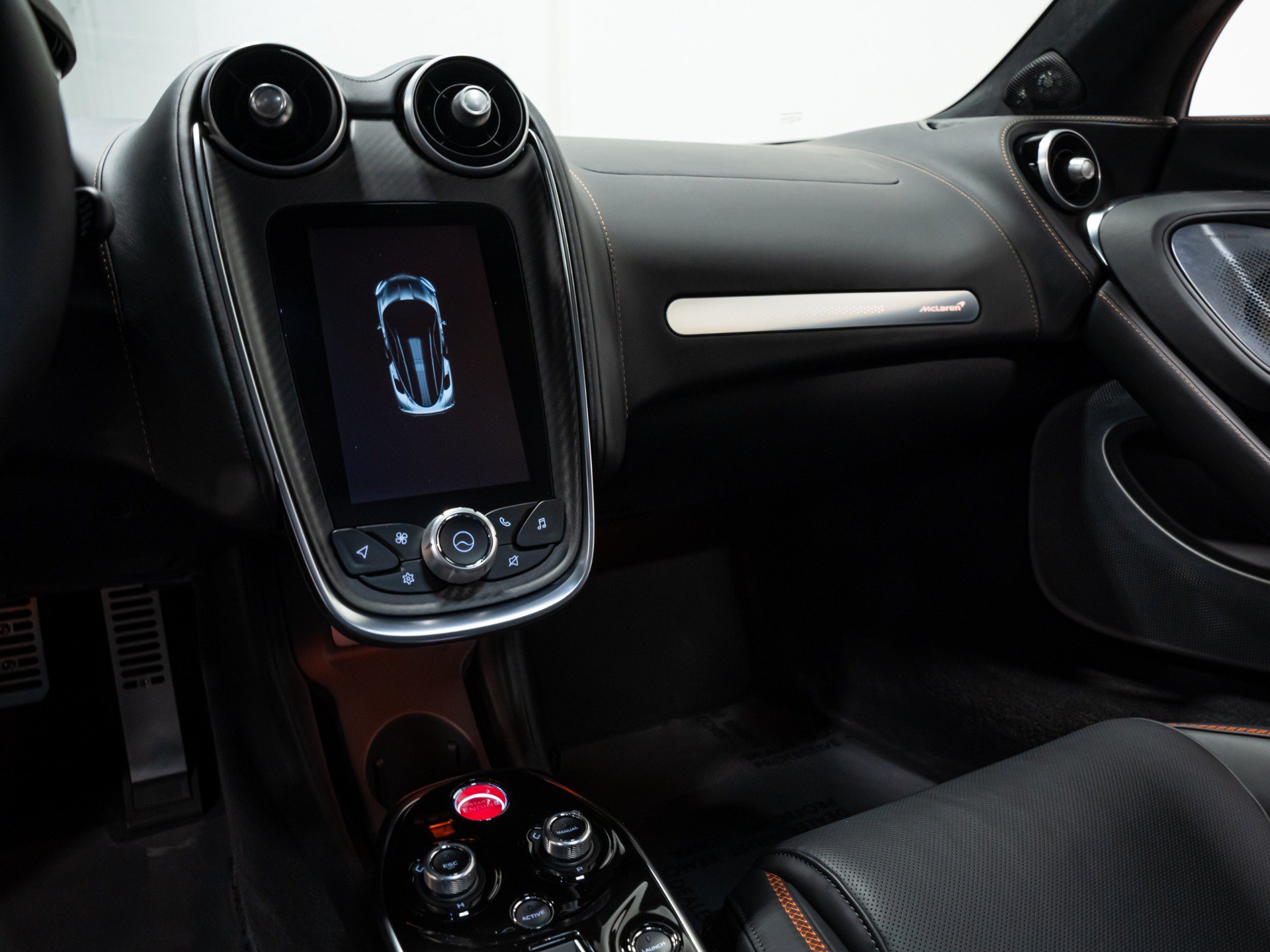 Used 2023 McLaren GT RWD image 44