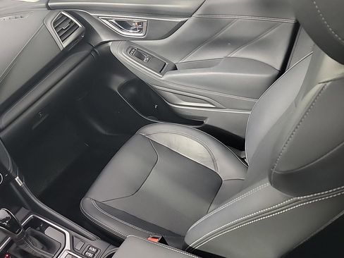 Used 2019 Subaru Forester Touring image 24