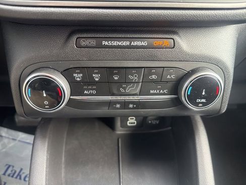 Used 2025 Ford Escape Active image 33