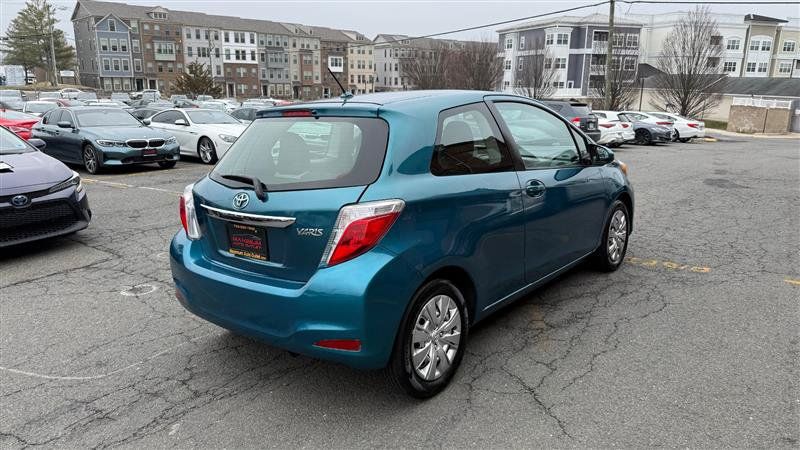 Used 2012 Toyota Yaris L FWD image 8