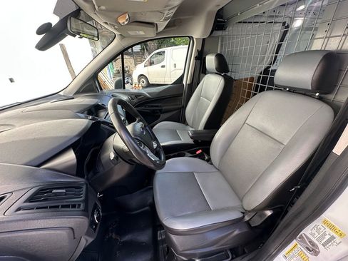 Used 2018 Ford Transit Connect XL image 14