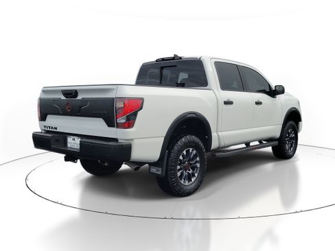 Used 2024 Nissan Titan PRO-4X w/ Off Road Protection Package image 4