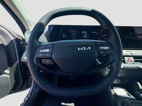 New 2026 Kia K4 GT-Line Turbo FWD image 11
