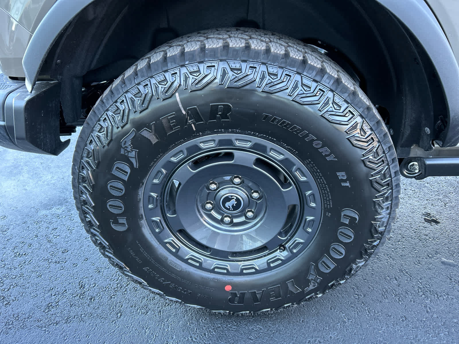 Used 2025 Ford Bronco Badlands w/ Sasquatch Package AWD/4WD image 14