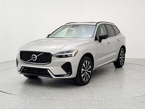 Certified 2025 Volvo XC60 B5 Plus AWD/4WD image 1
