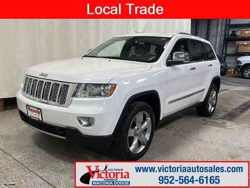 Used 2013 Jeep Grand Cherokee Overland w/ Advance Technology Group image 1