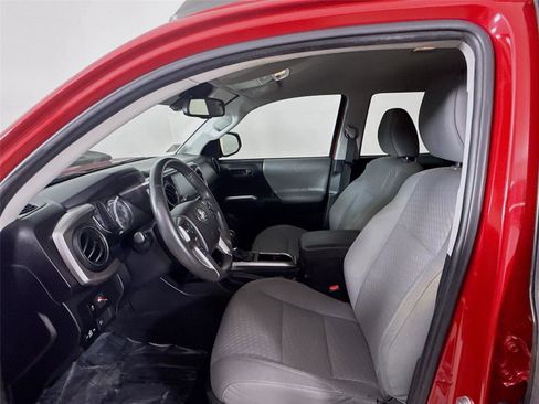 Used 2022 Toyota Tacoma SR5 image 20