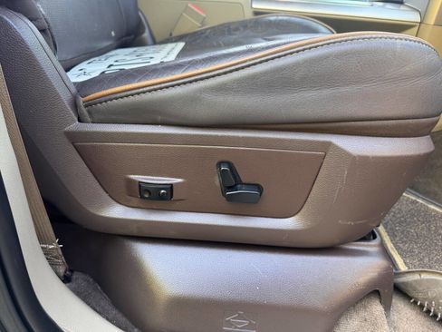Used 2011 RAM 1500 Laramie Longhorn AWD/4WD image 36