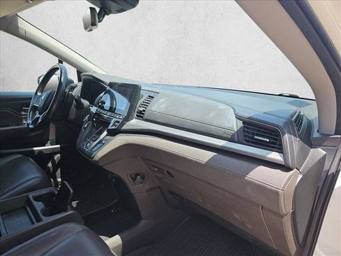 Used 2018 Honda Odyssey EX-L image 15