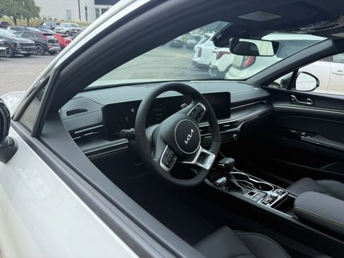 New 2026 Kia K5 GT w/ GT1 Package image 10