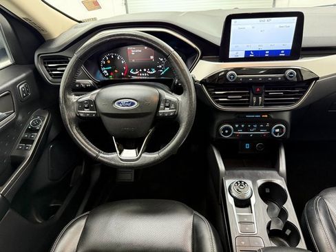 Used 2020 Ford Escape SEL image 33