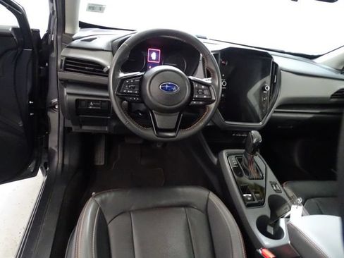 Used 2024 Subaru Crosstrek 2.5i Limited AWD/4WD image 5