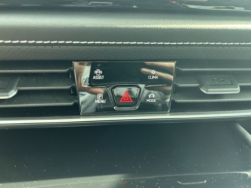 Certified 2024 Volkswagen Atlas SEL Premium R-Line image 14