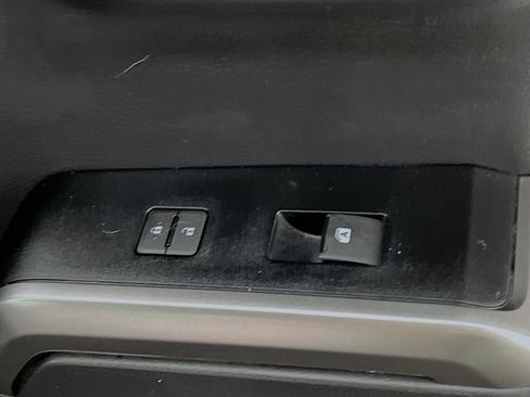 Used 2023 Toyota Tacoma SR5 image 32