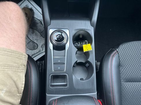 New 2026 Ford Escape ST-Line w/ Tech Pack #1 FWD image 25
