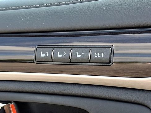 Used 2014 Lexus LS 460 AWD w/ Comfort Package image 25