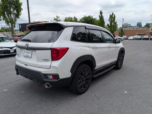 Used 2023 Honda Passport EX-L image 3
