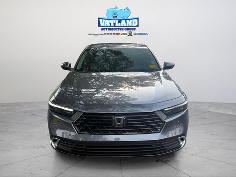 Used 2024 Honda Accord Touring image 8