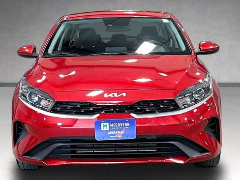 Used 2023 Kia Forte LXS FWD image 2