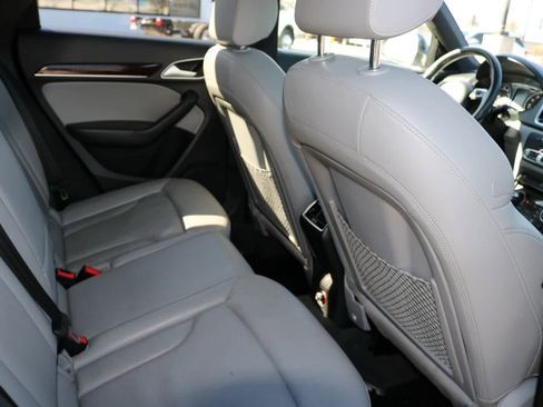 Used 2018 Audi Q3 2.0T Premium Plus w/ Premium Plus Package image 24