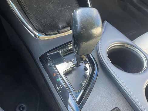 Used 2014 Toyota Avalon XLE image 28