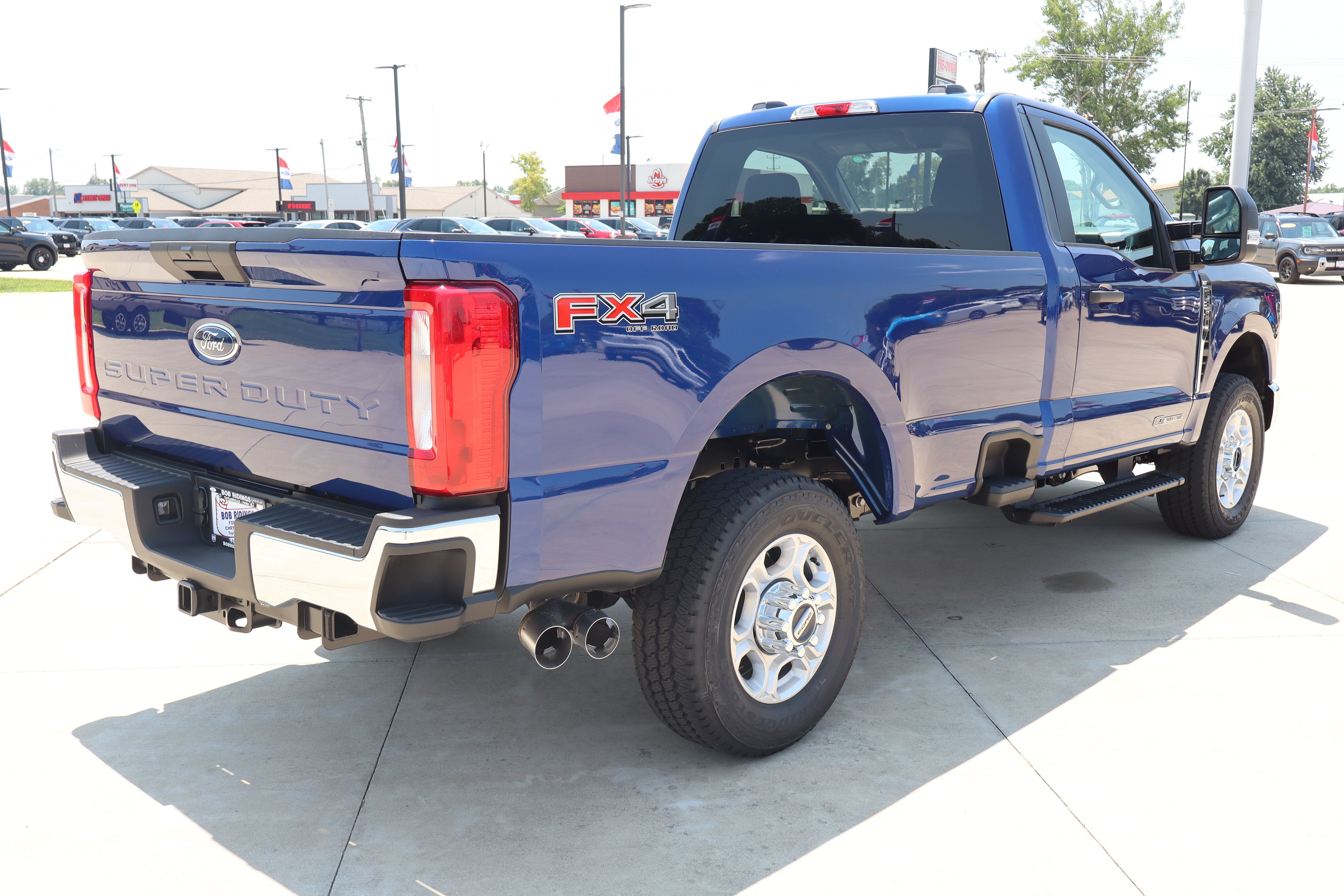 New 2026 Ford F350 XLT w/ FX4 Off-Road Package AWD/4WD image 5