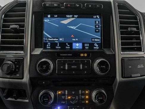 Used 2017 Ford F250 Platinum w/ Platinum Ultimate Package image 28