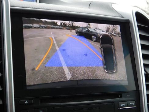 Used 2017 Porsche Cayenne Platinum Edition image 20