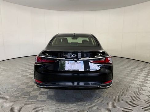 Used 2019 Lexus ES 300h w/ Premium Package FWD image 5