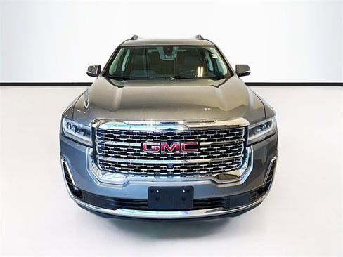 Used 2020 GMC Acadia Denali w/ Denali Ultimate Package image 2