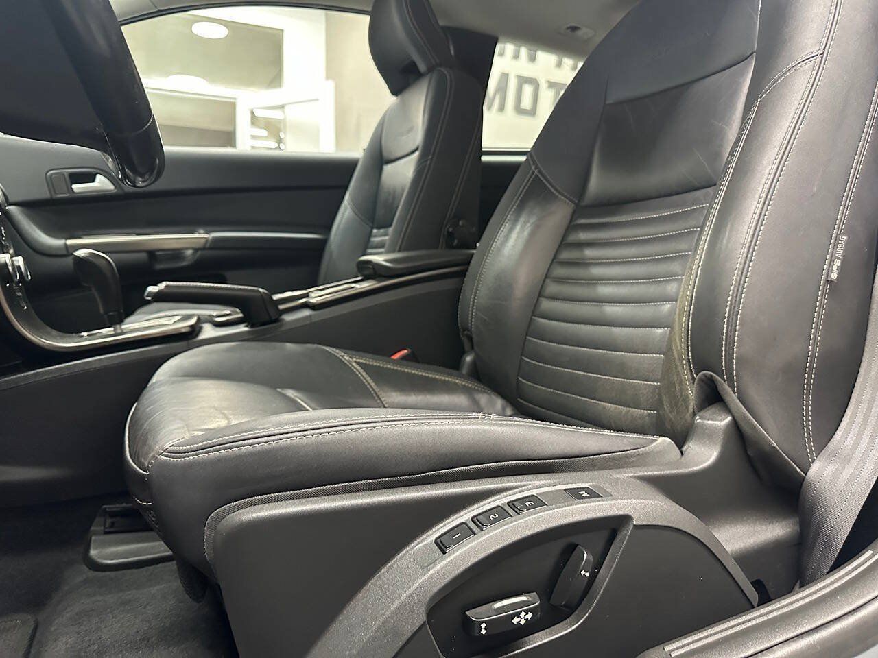 Used 2013 Volvo C30 T5 R-Design w/ Climate Pkg FWD image 25
