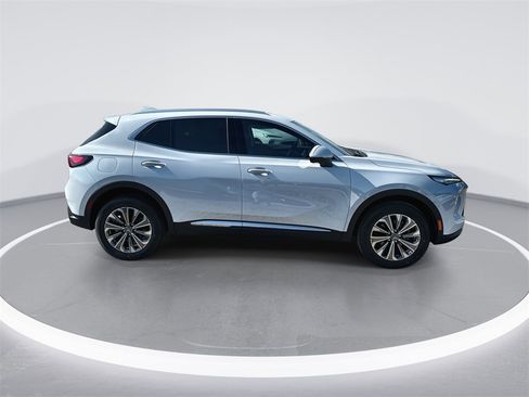 New 2026 Buick Envision Preferred image 9