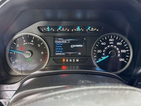 Used 2018 Ford F150 XLT w/ Equipment Group 302A Luxury AWD/4WD image 12