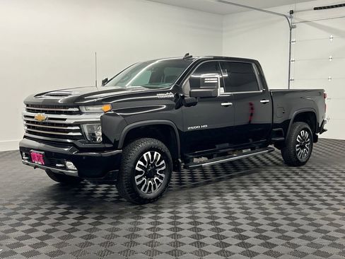 Used 2020 Chevrolet Silverado 2500 High Country w/ Z71 Off-Road Package AWD/4WD image 1