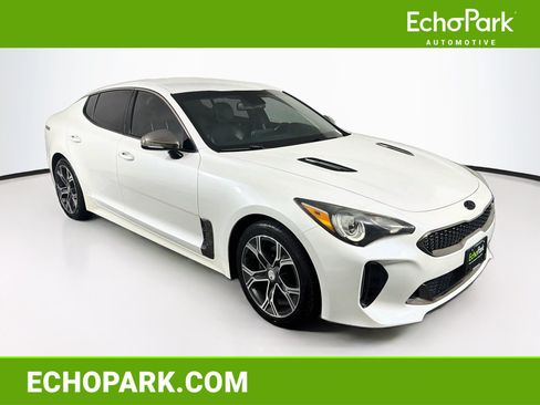 Used 2020 Kia Stinger GT-Line RWD image 1
