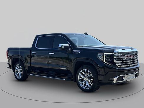 Used 2022 GMC Sierra 1500 Denali AWD/4WD image 1