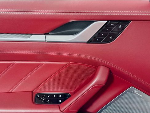 Used 2021 Porsche 911 Turbo image 23