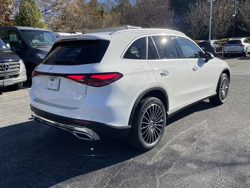 New 2026 Mercedes-Benz GLC 300 image 6