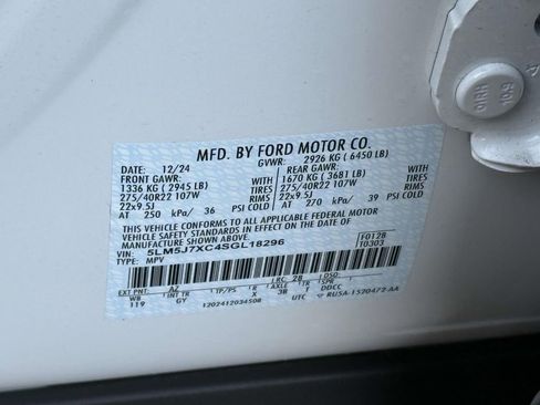 Used 2025 Lincoln Aviator Reserve image 31