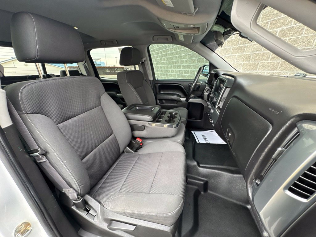 Used 2015 Chevrolet Silverado 1500 LT AWD/4WD image 35
