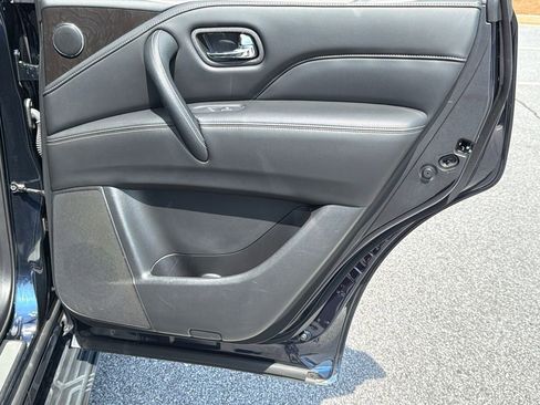 Used 2024 INFINITI QX80 Luxe RWD image 16