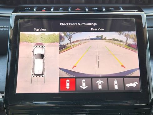 Certified 2022 Jeep Grand Cherokee L Limited w/ Luxury Tech Group II image 19