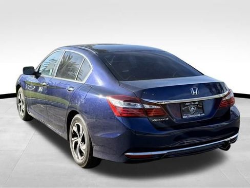 Used 2017 Honda Accord LX image 4
