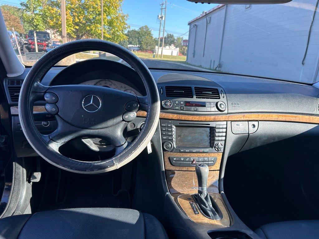 Used 2008 Mercedes-Benz E 350 Sedan image 10