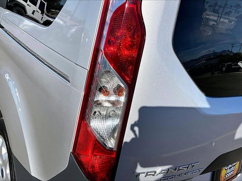 Used 2018 Ford Transit Connect XL image 29